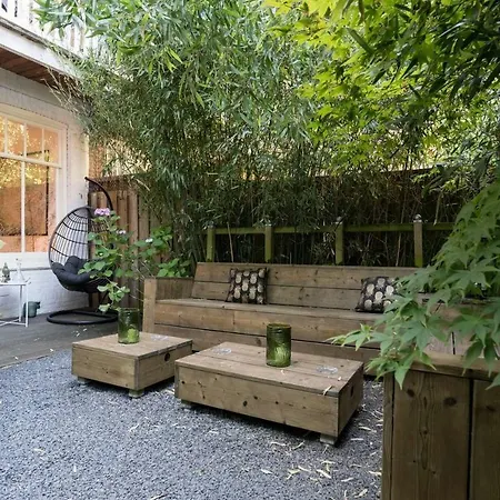 Apartment Amazing With Private Garden On Great Location