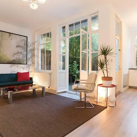 Apartment Amazing With Private Garden On Great Location Amsterdam